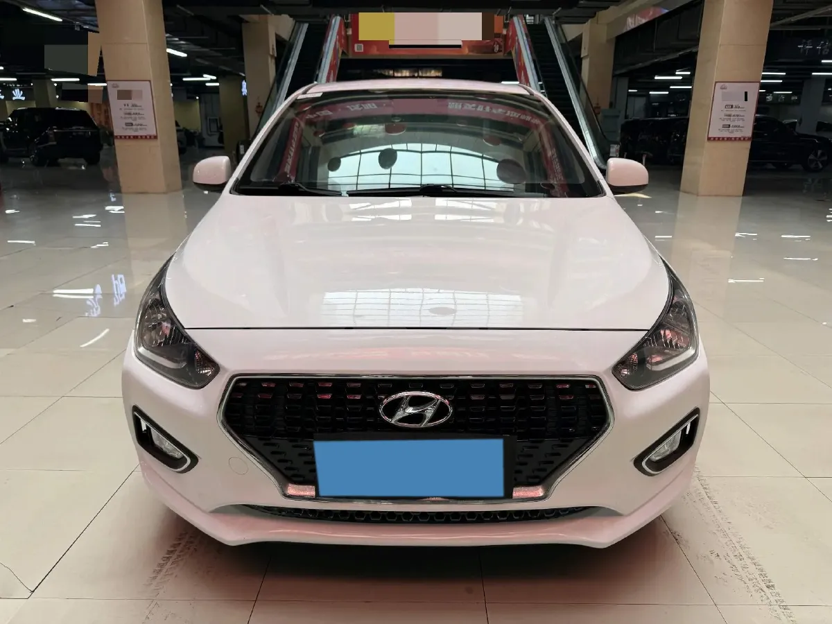 2017 Hyundai Reina 1.4L 95HP L4 4AT,autocango,china used car exporter,china ev exporter,chinese used car exporter,chinese used ev exporter