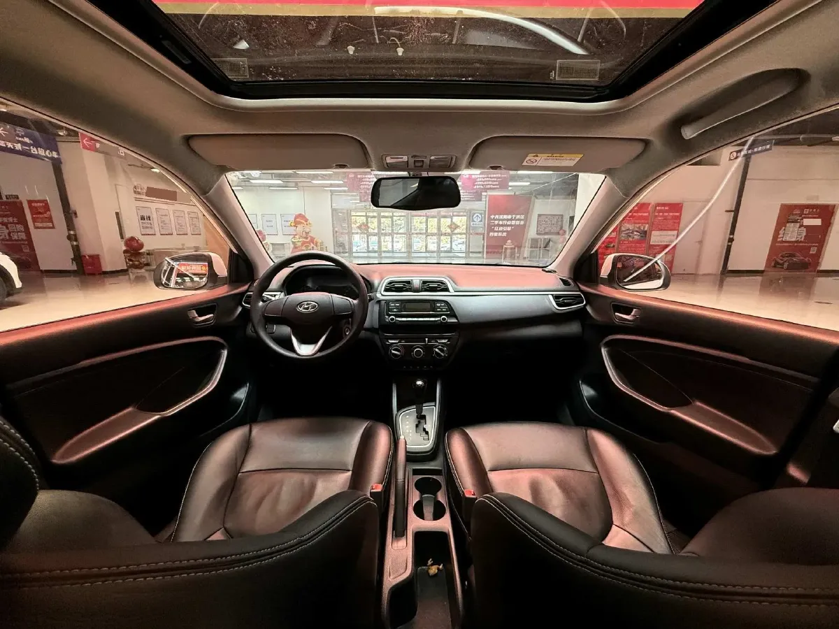 2017 Hyundai Reina 1.4L 95HP L4 4AT,autocango,china used car exporter,china ev exporter,chinese used car exporter,chinese used ev exporter