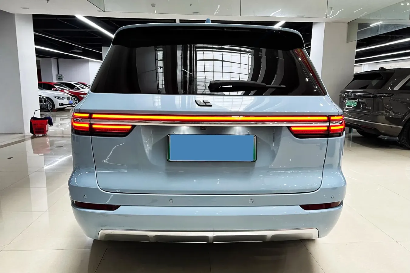 2021 Li ONE Range Extended 131HP REEV 40.5KWH,autocango,china used car exporter,china ev exporter,chinese used car exporter,chinese used ev exporter