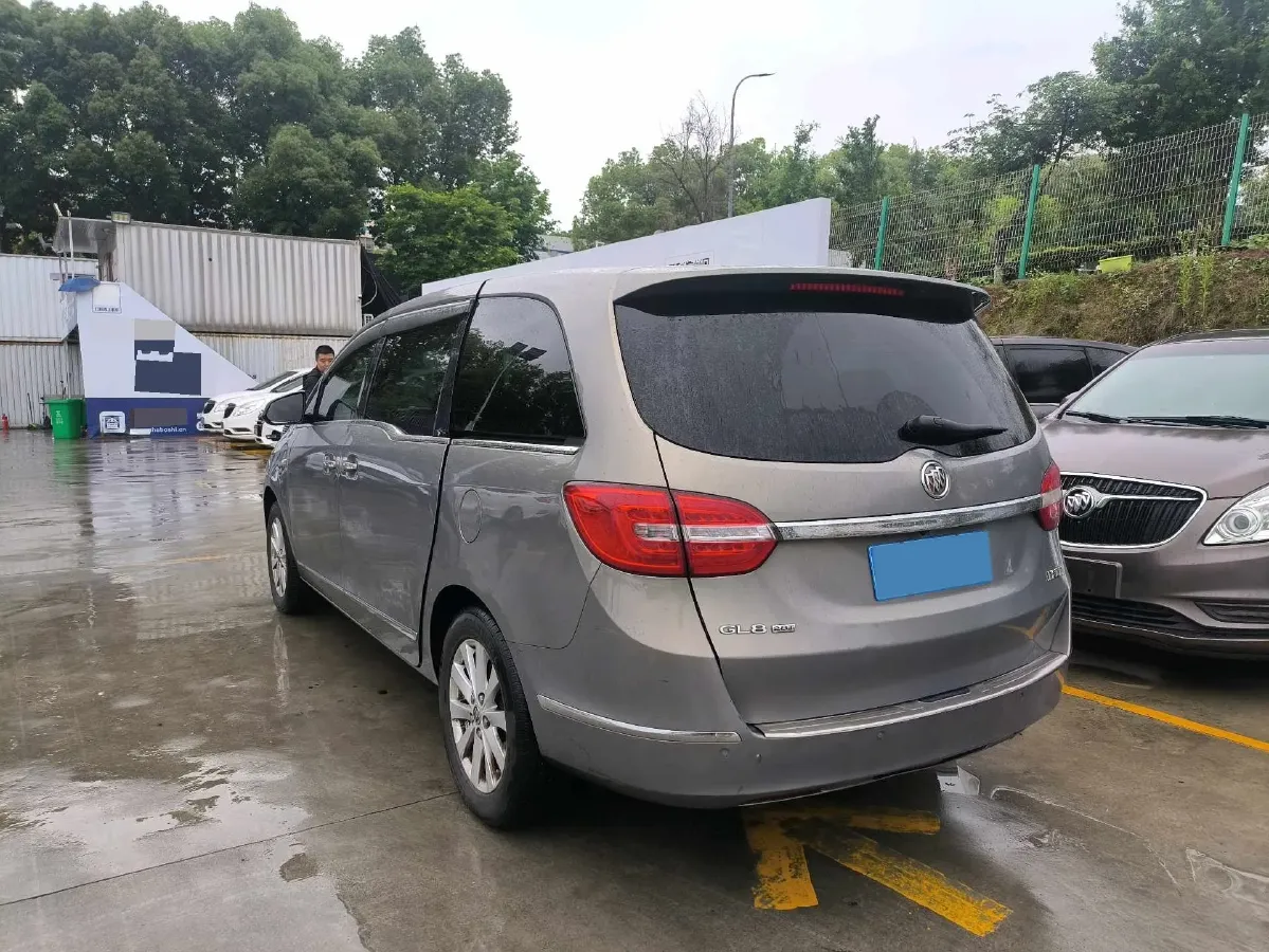 2018 Buick GL8 2.0T 260HP L4 6AT,autocango,china used car exporter,china ev exporter,chinese used car exporter,chinese used ev exporter