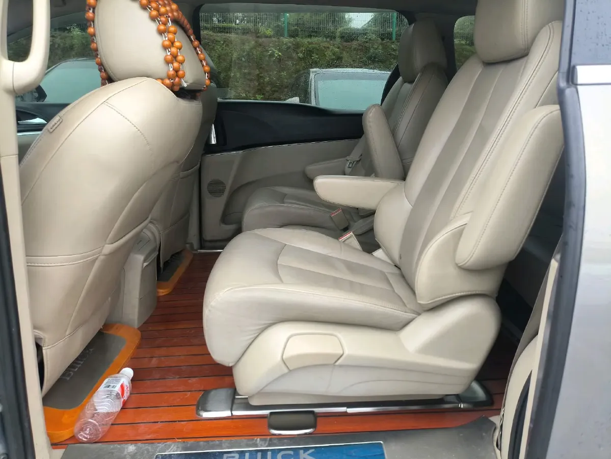 2018 Buick GL8 2.0T 260HP L4 6AT,autocango,china used car exporter,china ev exporter,chinese used car exporter,chinese used ev exporter
