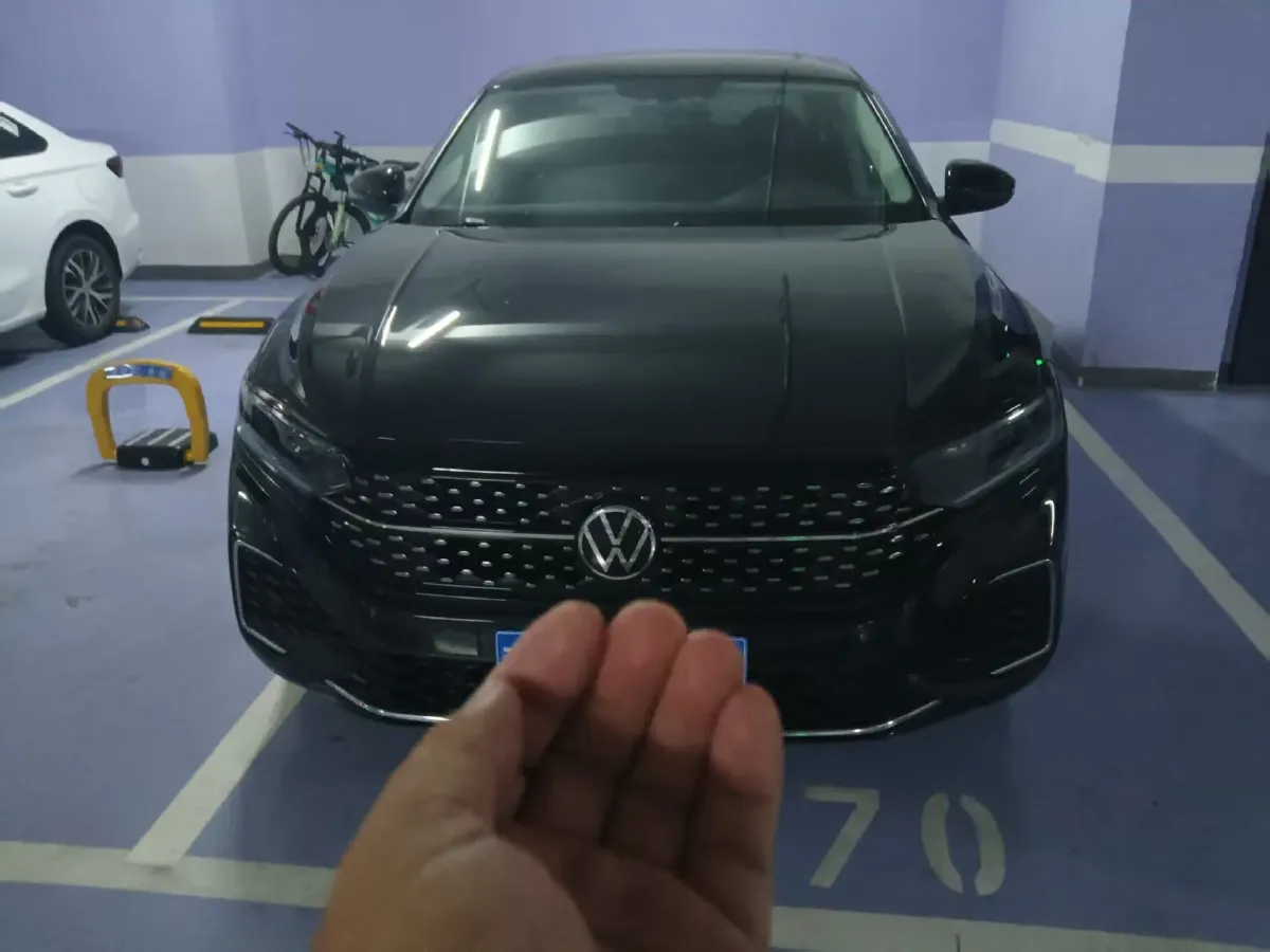 2022 Skoda Kodiak GT 2.0T 186HP L4 7DCT,autocango,china used car exporter,china ev exporter,chinese used car exporter,chinese used ev exporter