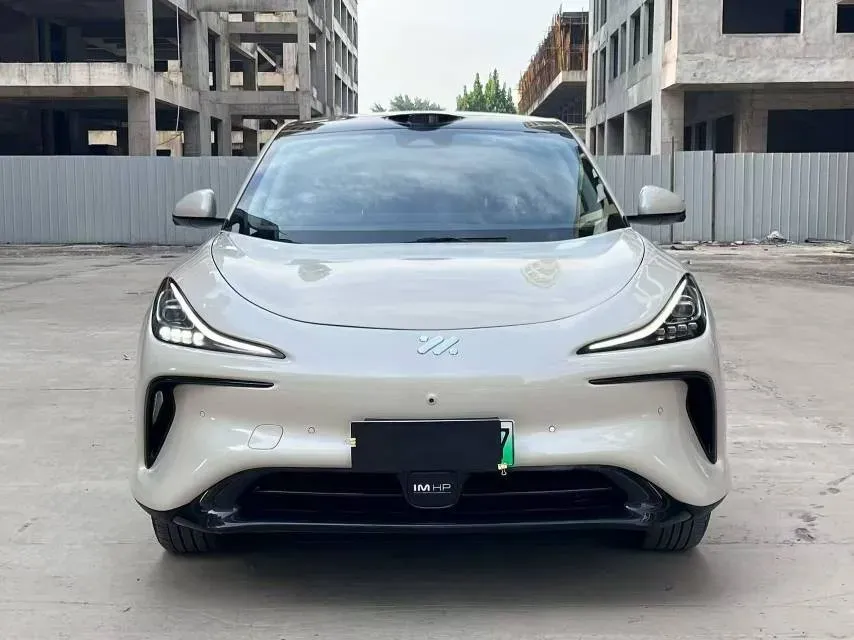2025 IM LS6 BEV 75KWH,autocango,china used car exporter,china ev exporter,chinese used car exporter,chinese used ev exporter
