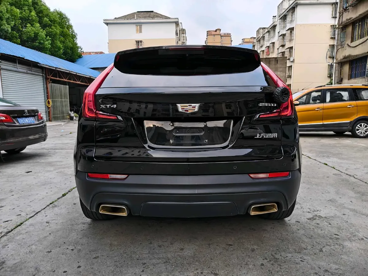 2020 Cadillac XT4 2.0T 241HP L4 9AT,autocango,china used car exporter,china ev exporter,chinese used car exporter,chinese used ev exporter