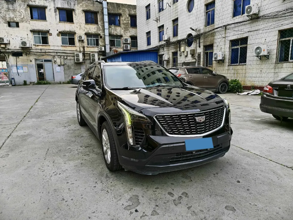 2020 Cadillac XT4 2.0T 241HP L4 9AT,autocango,china used car exporter,china ev exporter,chinese used car exporter,chinese used ev exporter