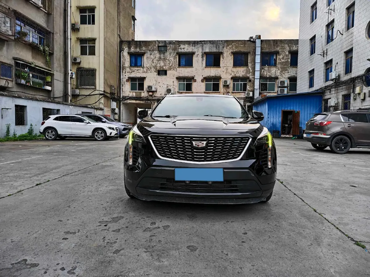 2020 Cadillac XT4 2.0T 241HP L4 9AT,autocango,china used car exporter,china ev exporter,chinese used car exporter,chinese used ev exporter