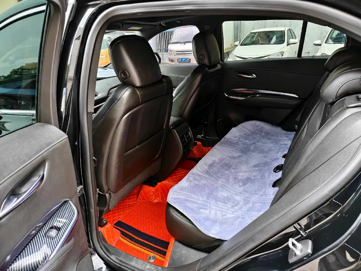 2020 Cadillac XT4 2.0T 241HP L4 9AT,autocango,china used car exporter,china ev exporter,chinese used car exporter,chinese used ev exporter
