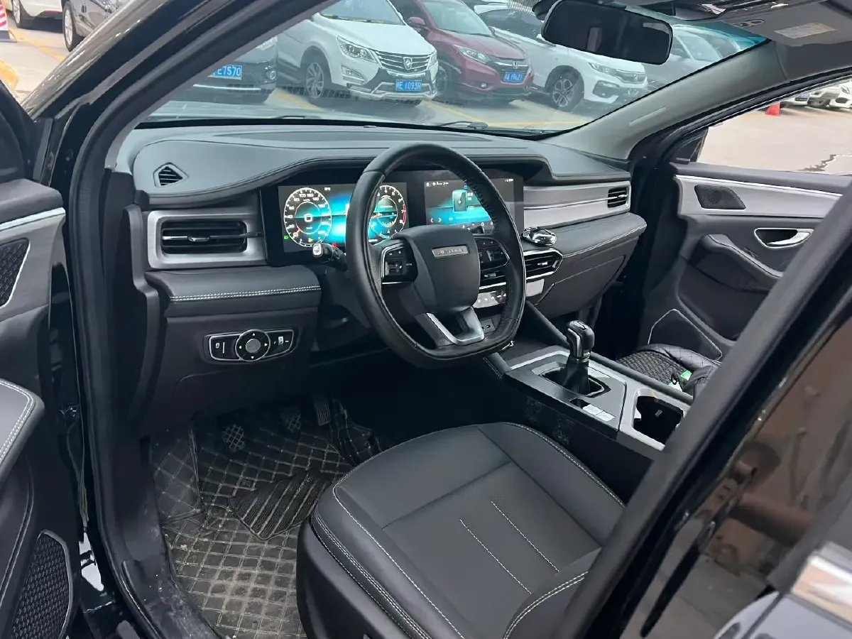 2023 Jetour X90 Plus 1.5T 156HP L4 6MT,autocango,china used car exporter,china ev exporter,chinese used car exporter,chinese used ev exporter