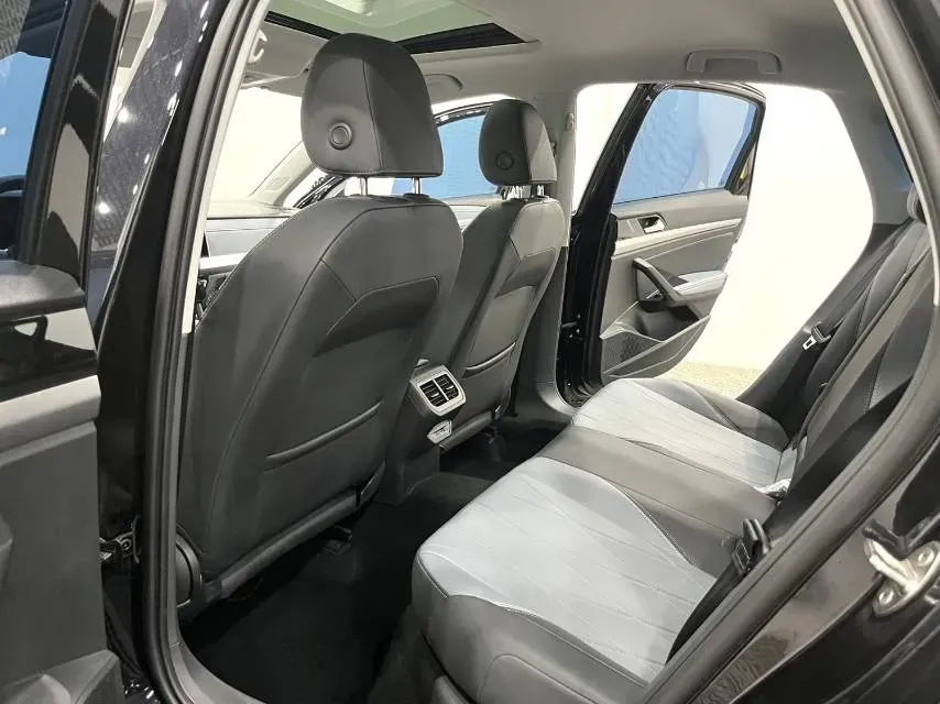 2024 Volkswagen Lavida 1.5L 110HP L4 6AT,autocango,china used car exporter,china ev exporter,chinese used car exporter,chinese used ev exporter
