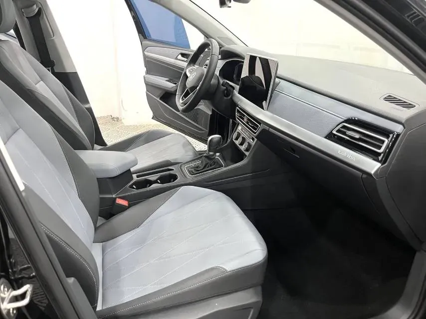 2024 Volkswagen Lavida 1.5L 110HP L4 6AT,autocango,china used car exporter,china ev exporter,chinese used car exporter,chinese used ev exporter