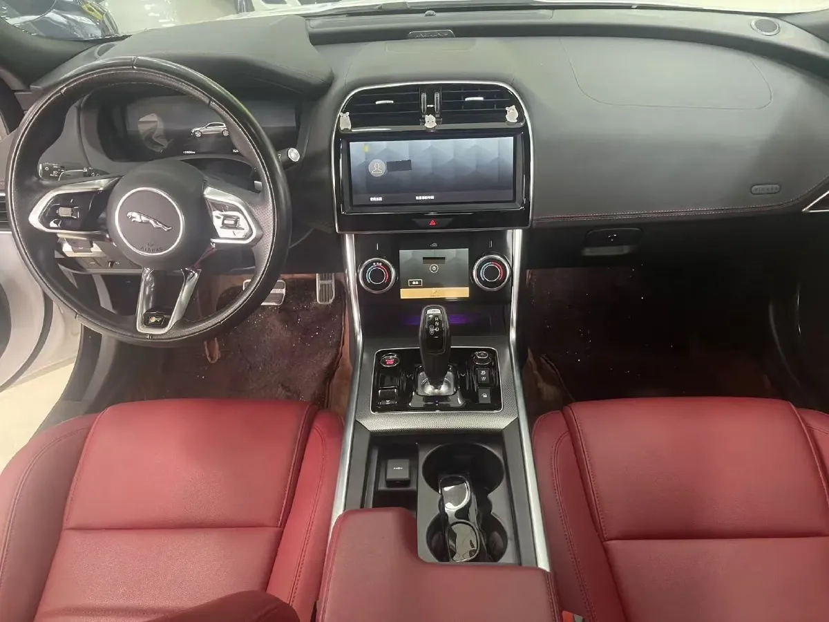 2023 Jaguar XEL 2.0T 250HP L4 8AT,autocango,china used car exporter,china ev exporter,chinese used car exporter,chinese used ev exporter