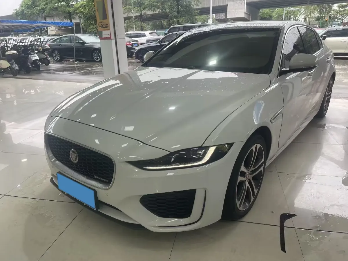 2023 Jaguar XEL 2.0T 250HP L4 8AT,autocango,china used car exporter,china ev exporter,chinese used car exporter,chinese used ev exporter