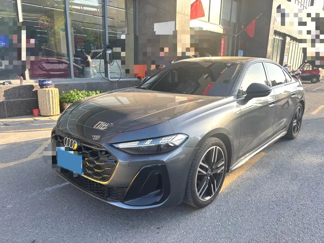 2026 Audi A5L 2.0T 204HP L4 7DCT,autocango,china used car exporter,china ev exporter,chinese used car exporter,chinese used ev exporter