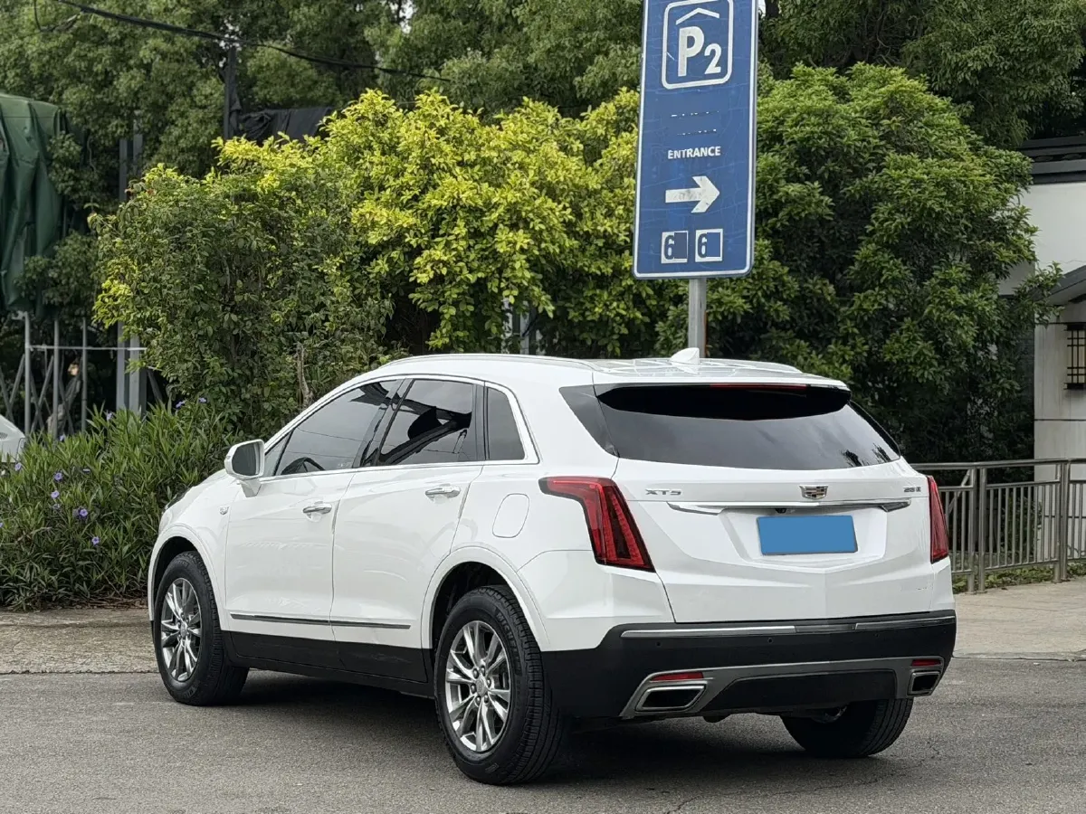 2020 Cadillac XT5 2.0T 237HP L4 9AT,autocango,china used car exporter,china ev exporter,chinese used car exporter,chinese used ev exporter