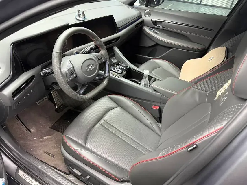 2022 Hyundai Sonata 2.0T 240HP L4 8AT,autocango,china used car exporter,china ev exporter,chinese used car exporter,chinese used ev exporter
