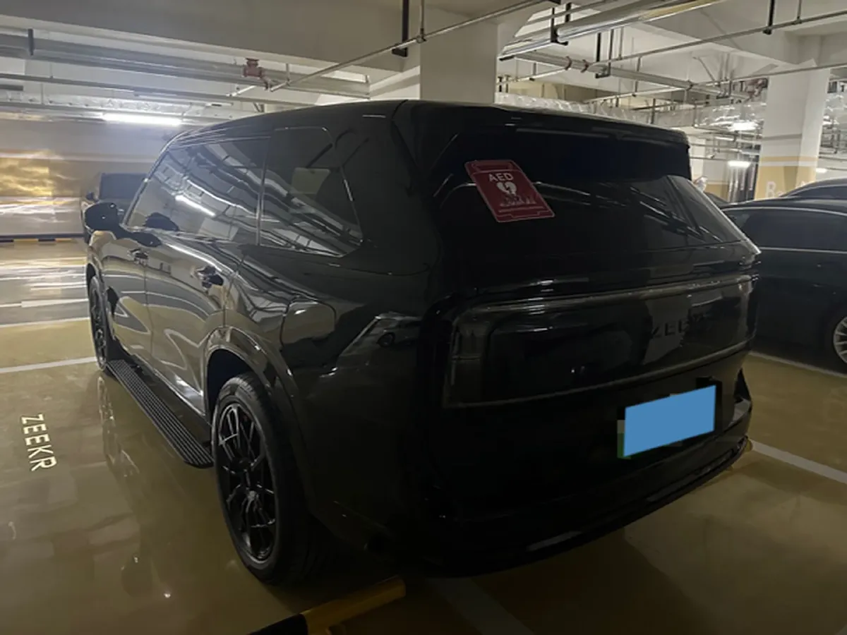 2025 Zeekr 9X 2.0T 279HP L4 1DHT PHEV,autocango,china used car exporter,china ev exporter,chinese used car exporter,chinese used ev exporter