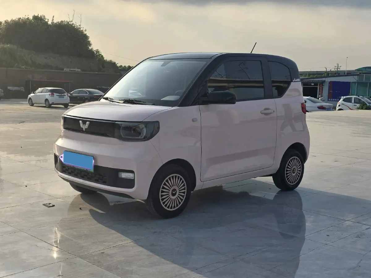 2021 WuLing HongGuang MINI EV BEV 9.3KWH,autocango,china used car exporter,china ev exporter,chinese used car exporter,chinese used ev exporter