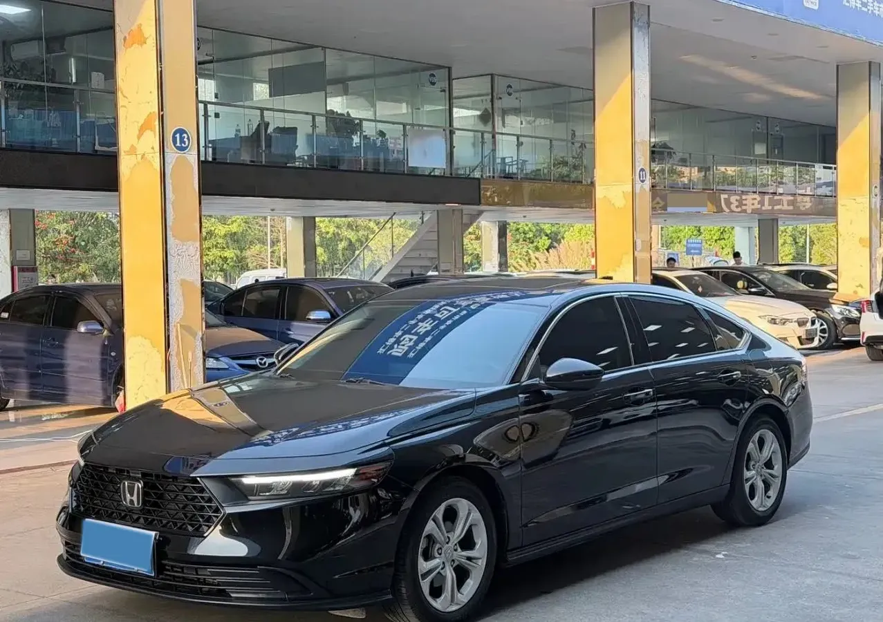 2023 Honda Accord 1.5T 192HP L4 CVT,autocango,china used car exporter,china ev exporter,chinese used car exporter,chinese used ev exporter