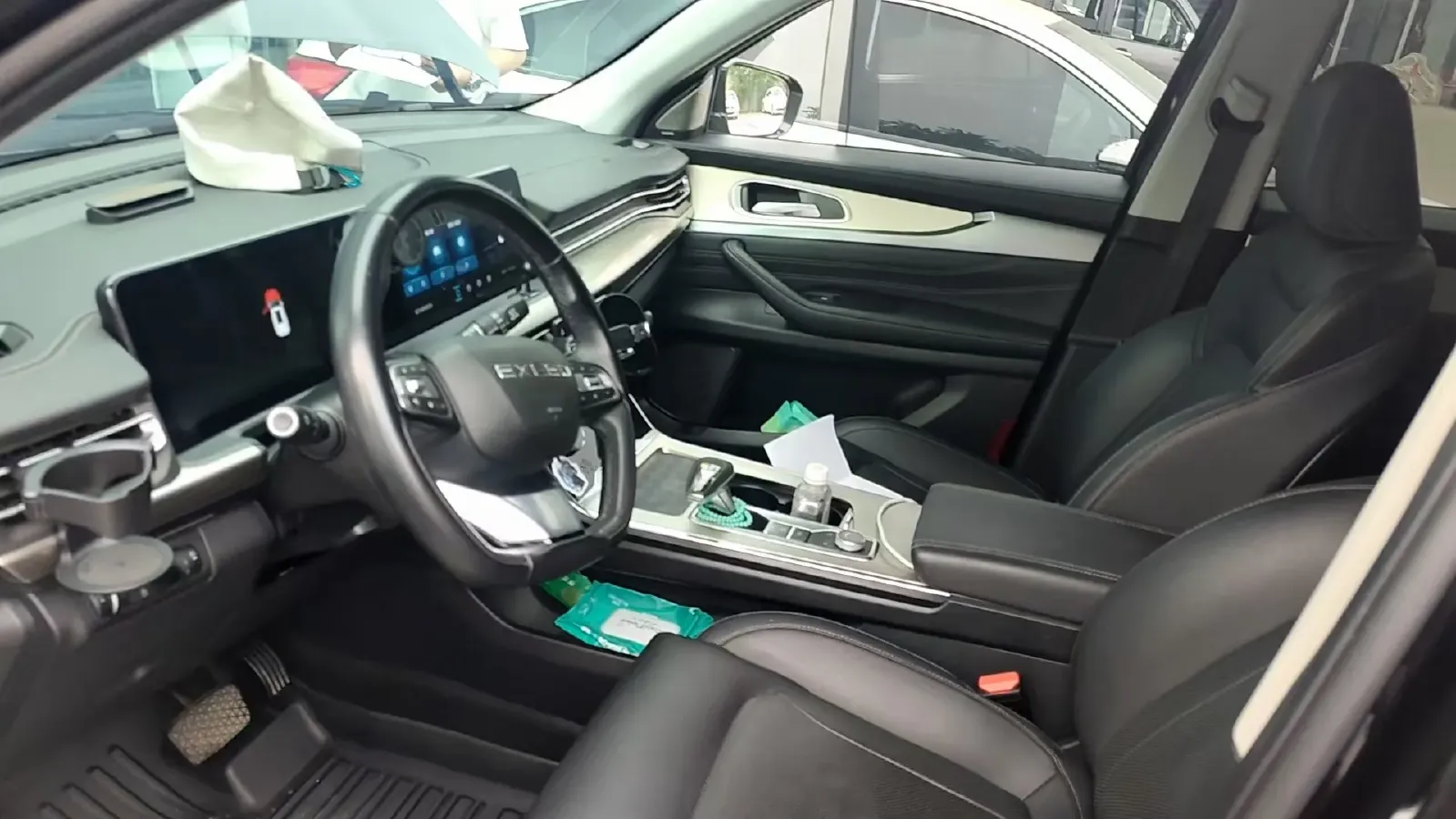 2022 Exceed VX 2.0T 261HP L4 7DCT,autocango,china used car exporter,china ev exporter,chinese used car exporter,chinese used ev exporter