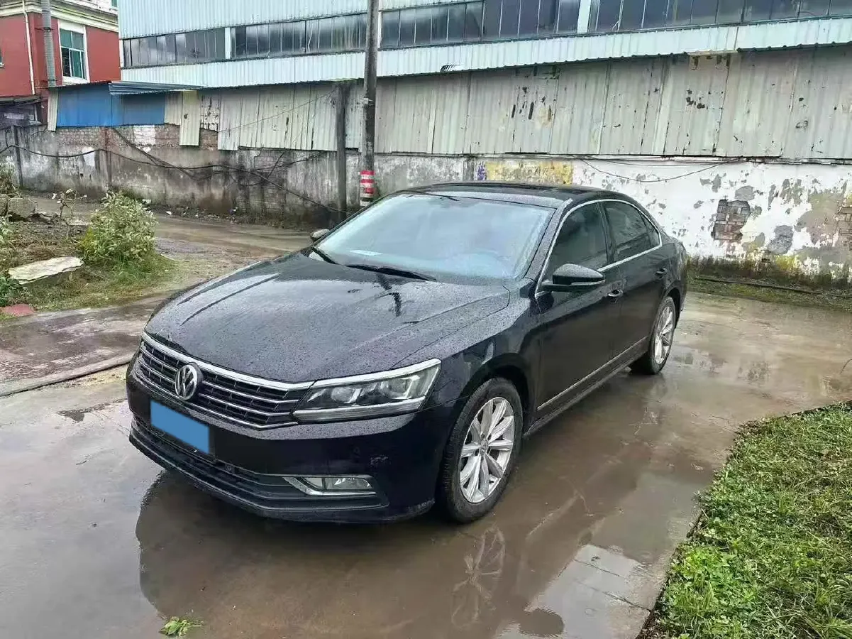 2017 Volkswagen Passat 1.8T 180HP L4 7DCT,autocango,china used car exporter,china ev exporter,chinese used car exporter,chinese used ev exporter
