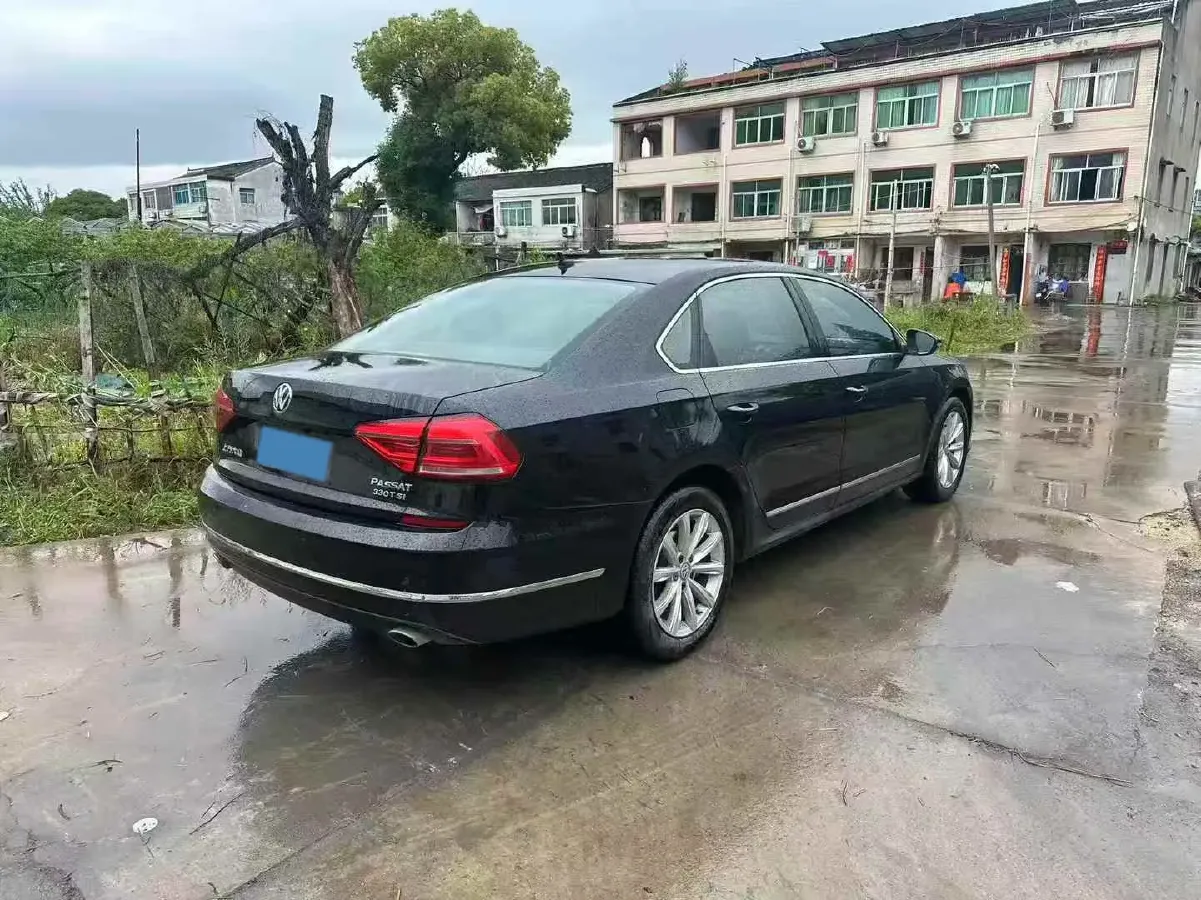 2017 Volkswagen Passat 1.8T 180HP L4 7DCT,autocango,china used car exporter,china ev exporter,chinese used car exporter,chinese used ev exporter
