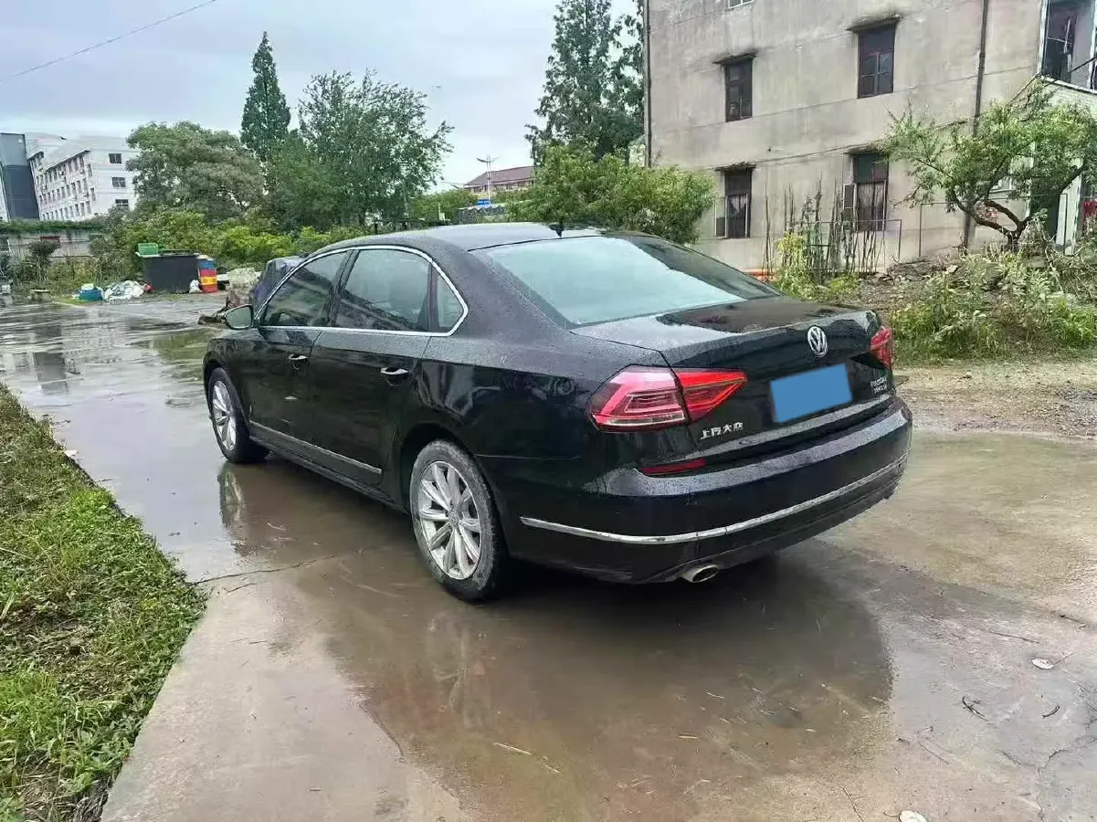 2017 Volkswagen Passat 1.8T 180HP L4 7DCT,autocango,china used car exporter,china ev exporter,chinese used car exporter,chinese used ev exporter