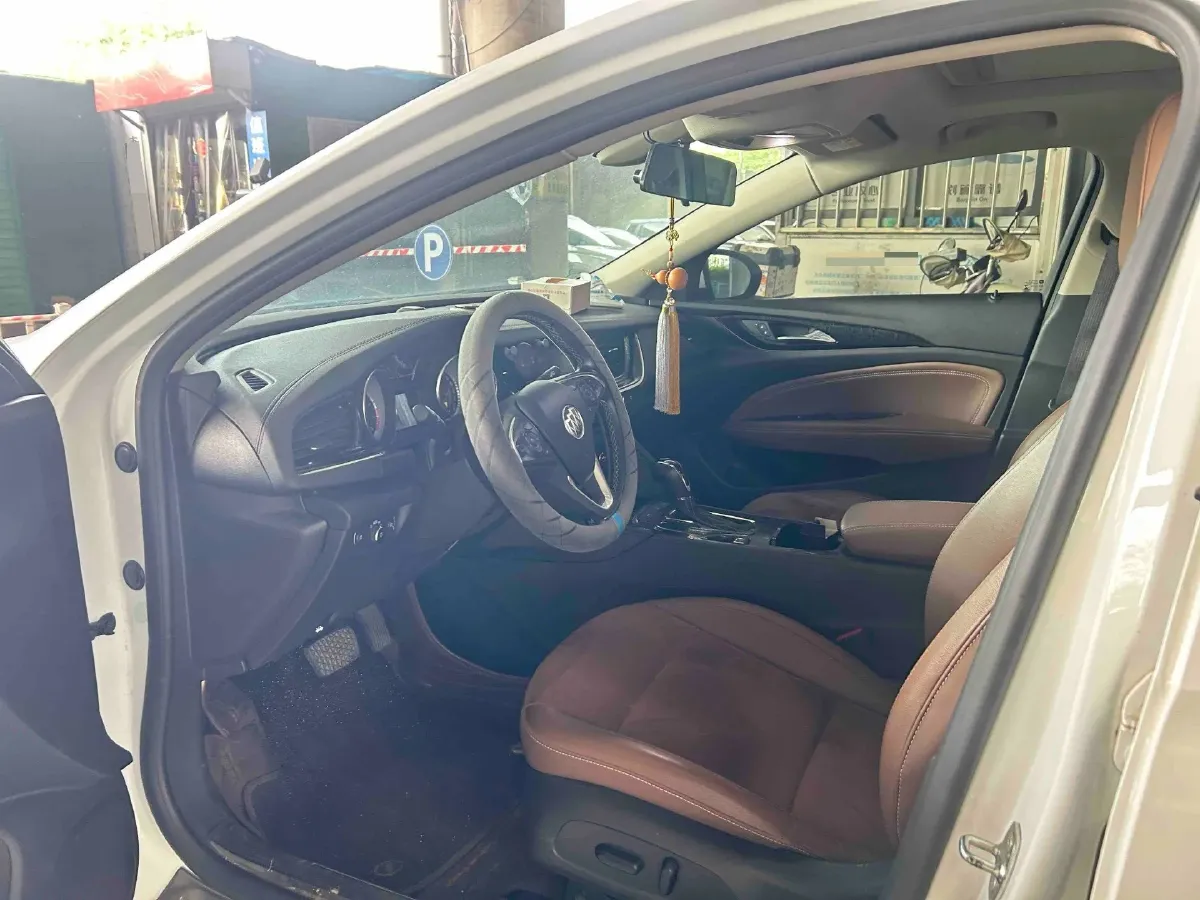 2019 Buick Regal 1.5T 170HP L4 9AT,autocango,china used car exporter,china ev exporter,chinese used car exporter,chinese used ev exporter