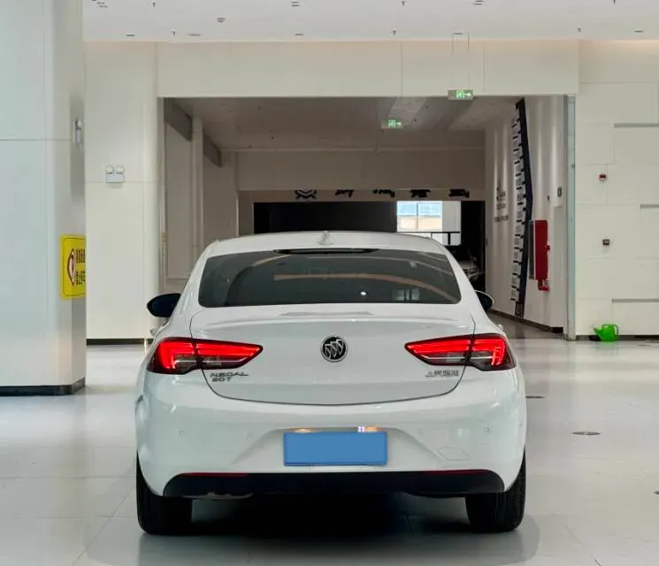 2019 Buick Regal 1.5T 170HP L4 9AT,autocango,china used car exporter,china ev exporter,chinese used car exporter,chinese used ev exporter