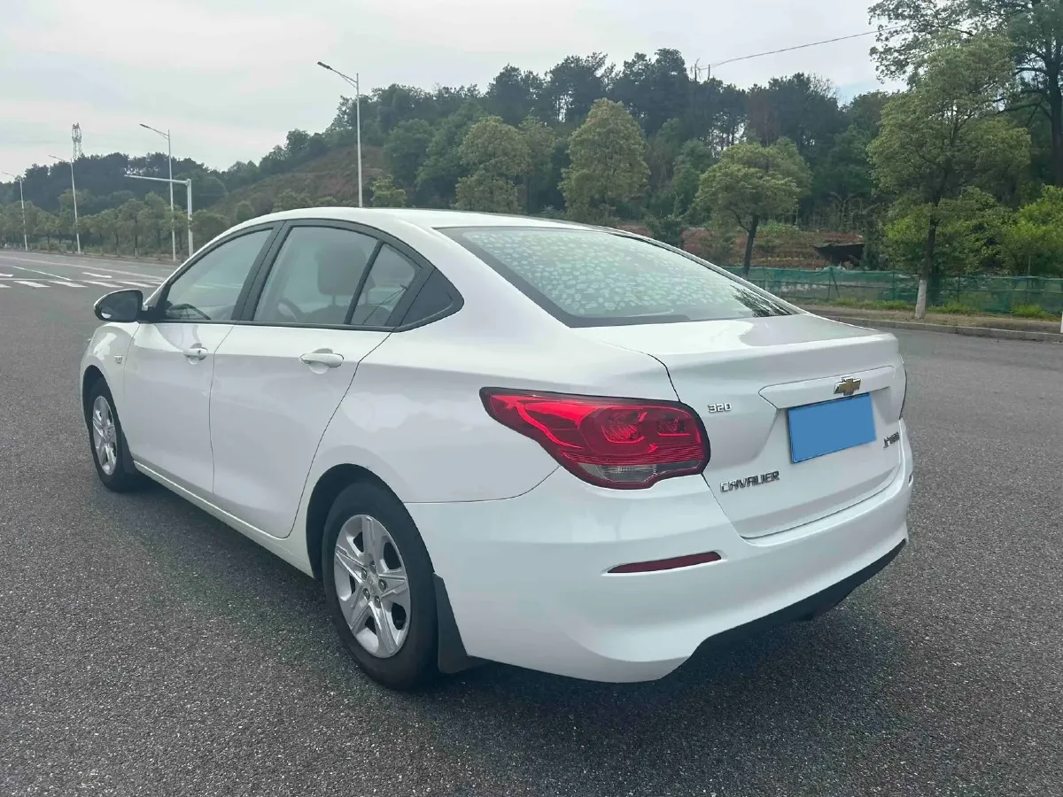 2019 Chevrolet Cavalier 1.5L 113HP L4 6AT,autocango,china used car exporter,china ev exporter,chinese used car exporter,chinese used ev exporter