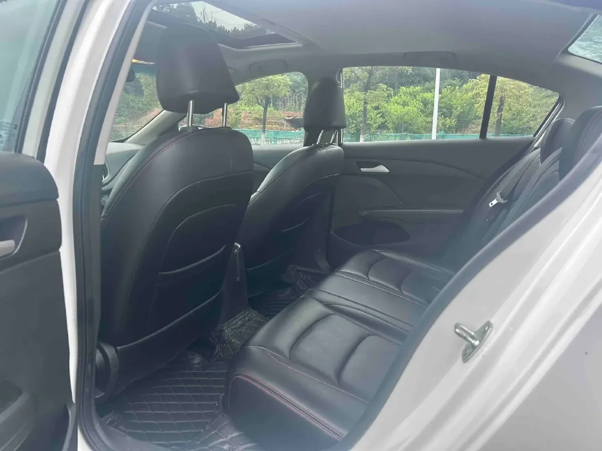 2019 Chevrolet Cavalier 1.5L 113HP L4 6AT,autocango,china used car exporter,china ev exporter,chinese used car exporter,chinese used ev exporter