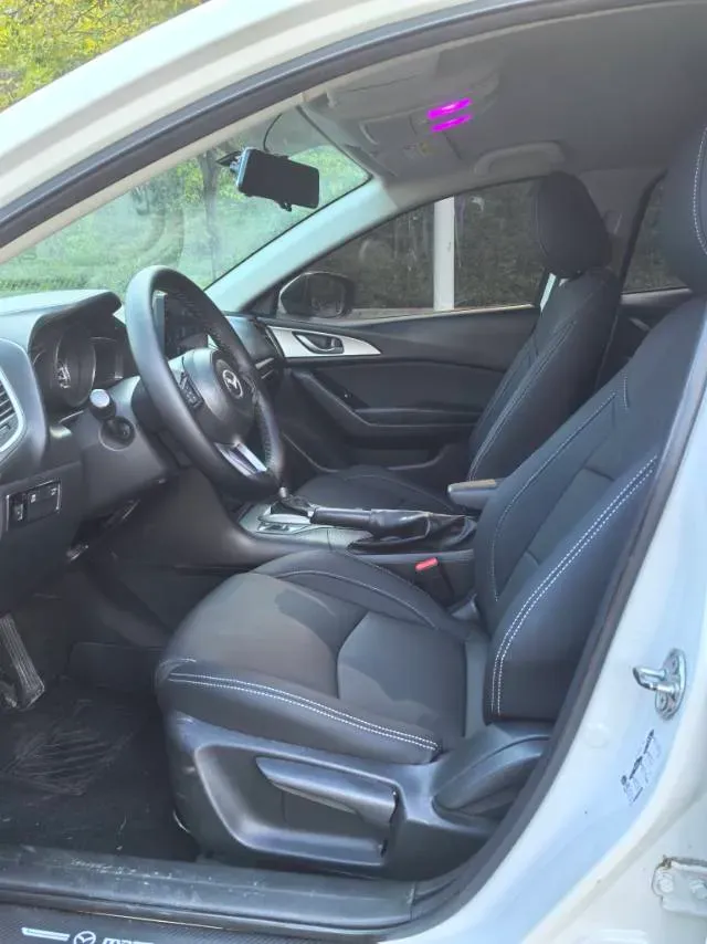 2016 Mazda 3 Axela 1.5L 117HP L4 6AT,autocango,china used car exporter,china ev exporter,chinese used car exporter,chinese used ev exporter