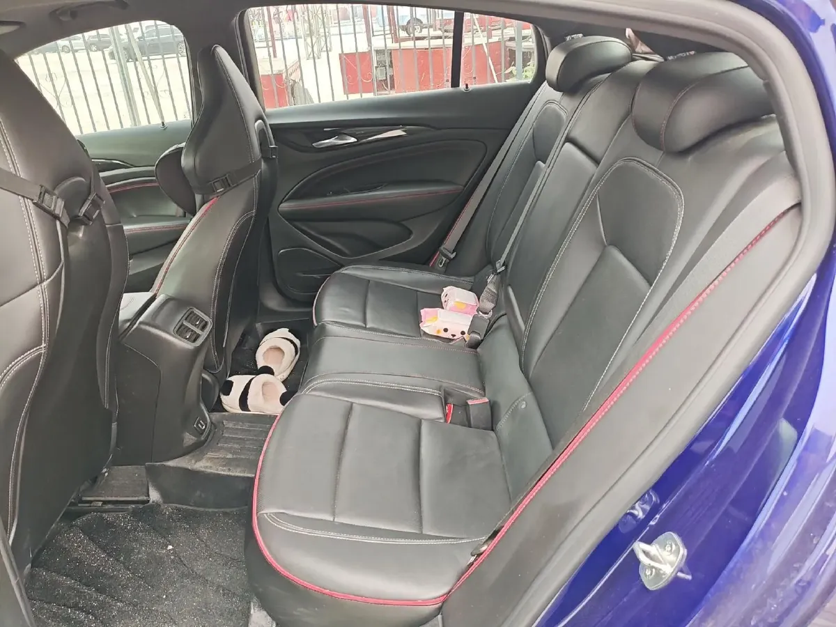 2020 Buick Regal 2.0T 237HP L4 9AT,autocango,china used car exporter,china ev exporter,chinese used car exporter,chinese used ev exporter