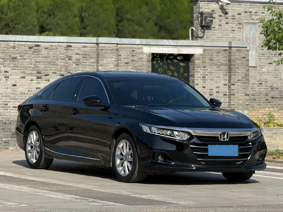 2022 Honda Accord 1.5T 194HP L4 CVT,autocango,china used car exporter,china ev exporter,chinese used car exporter,chinese used ev exporter