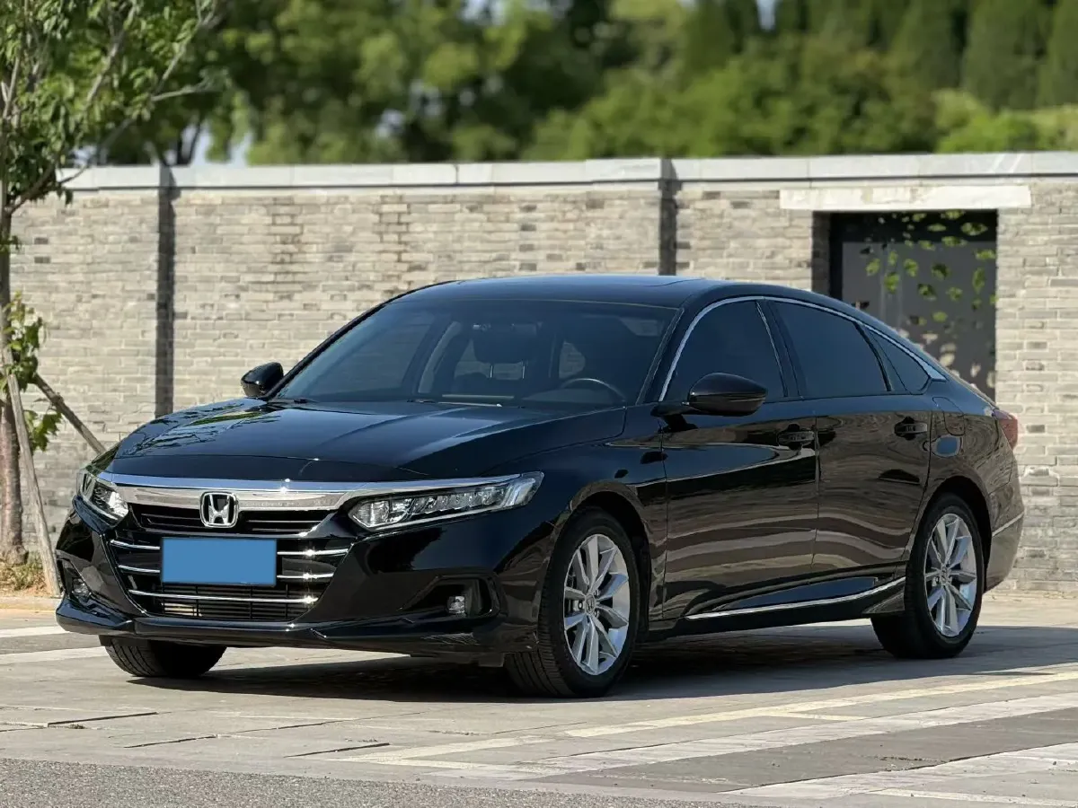 2022 Honda Accord 1.5T 194HP L4 CVT,autocango,china used car exporter,china ev exporter,chinese used car exporter,chinese used ev exporter