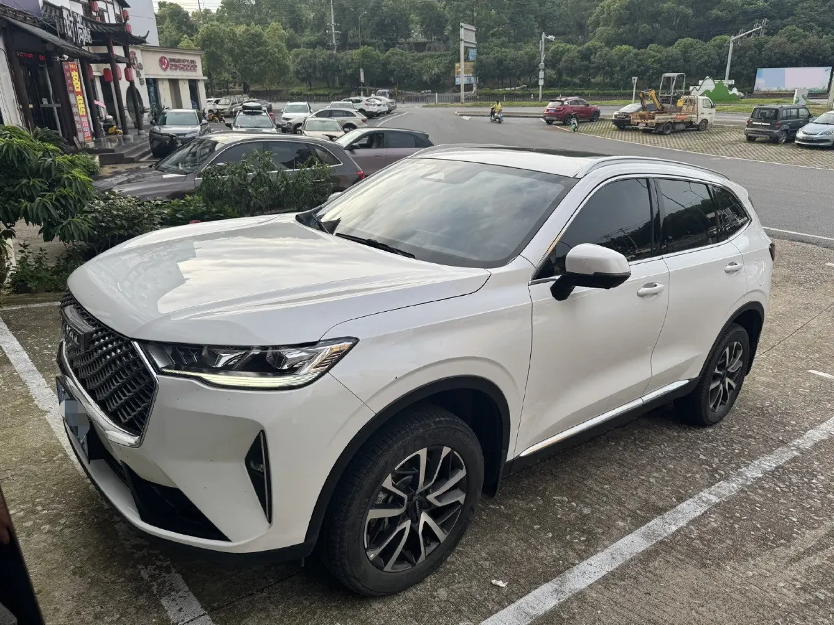 2022 Haval H6 1.5T 154HP L4 2DHT Hybrid 1.7KWH,autocango,china used car exporter,china ev exporter,chinese used car exporter,chinese used ev exporter