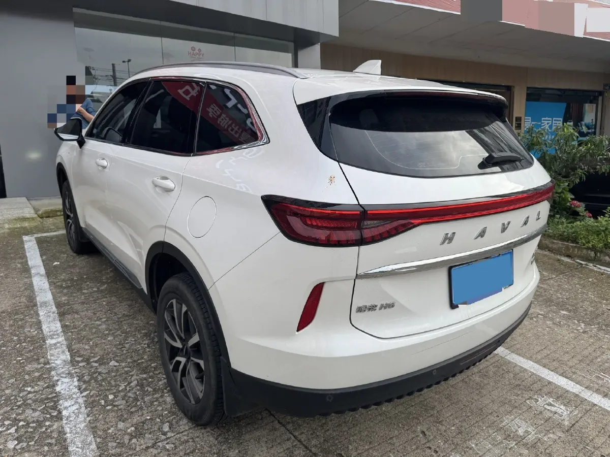 2022 Haval H6 1.5T 154HP L4 2DHT Hybrid 1.7KWH,autocango,china used car exporter,china ev exporter,chinese used car exporter,chinese used ev exporter