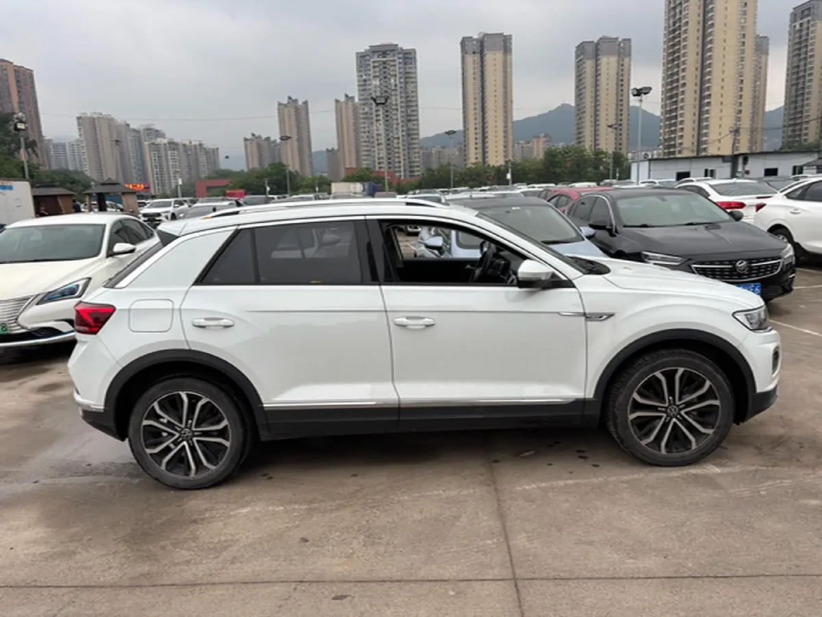2021 Volkswagen T-Roc 1.4T 150HP L4 7DCT,autocango,china used car exporter,china ev exporter,chinese used car exporter,chinese used ev exporter