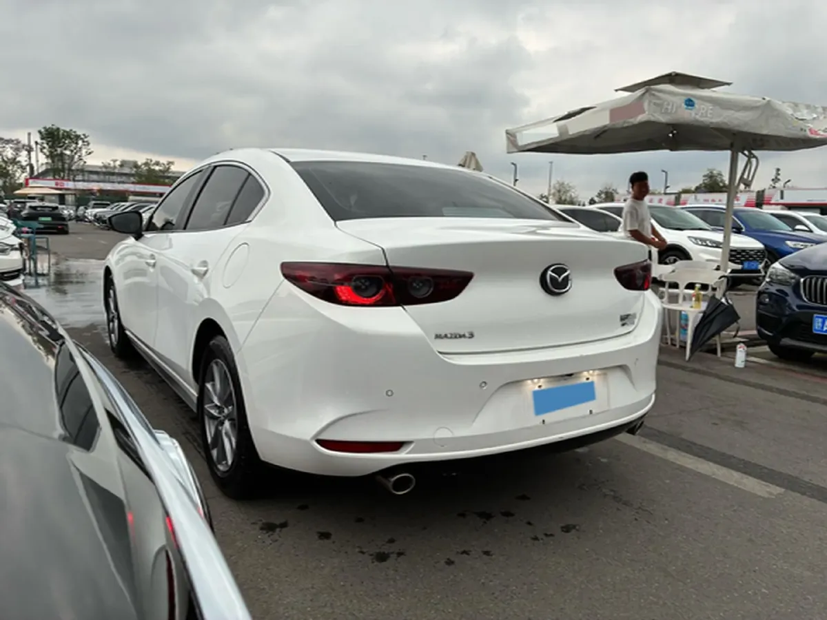 2023 Mazda 3 Axela 2.0L 158HP L4 6AT,autocango,china used car exporter,china ev exporter,chinese used car exporter,chinese used ev exporter