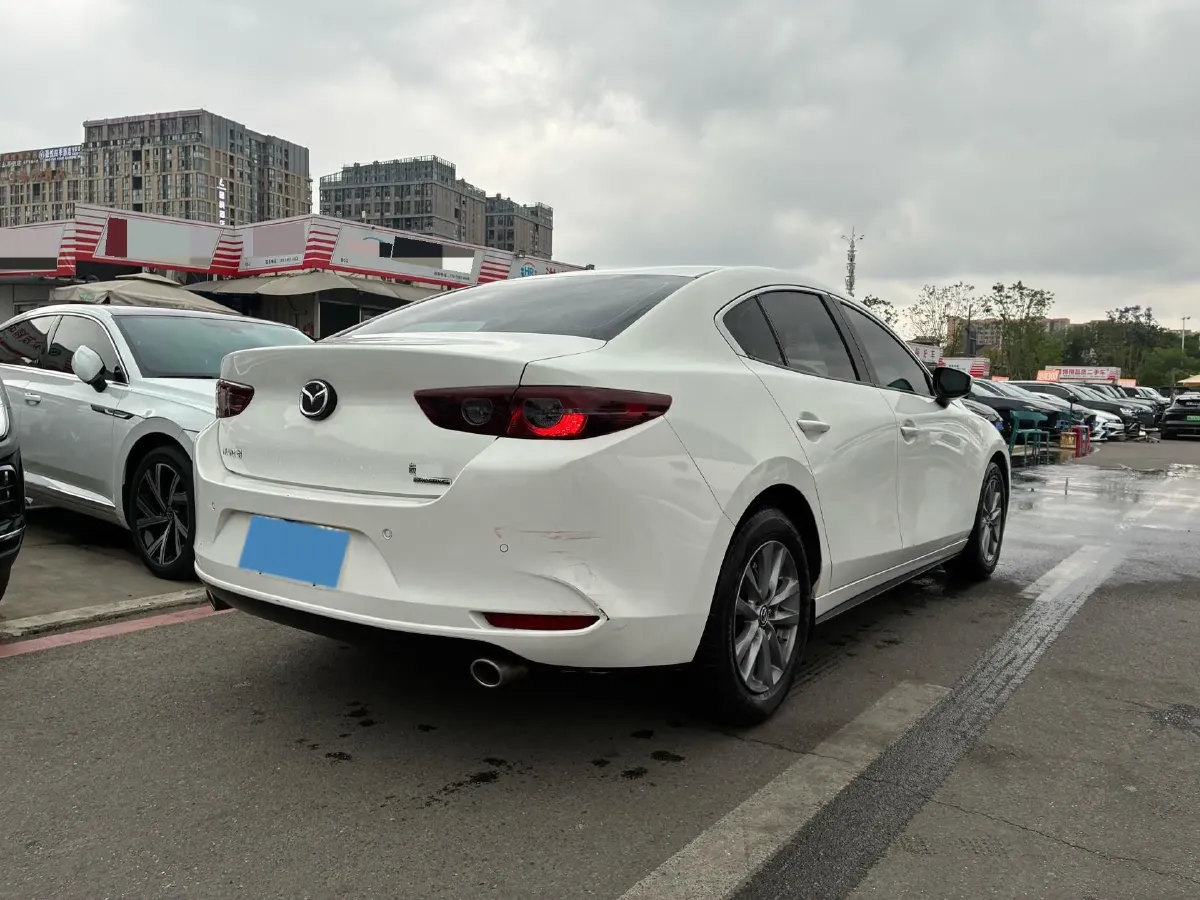 2023 Mazda 3 Axela 2.0L 158HP L4 6AT,autocango,china used car exporter,china ev exporter,chinese used car exporter,chinese used ev exporter