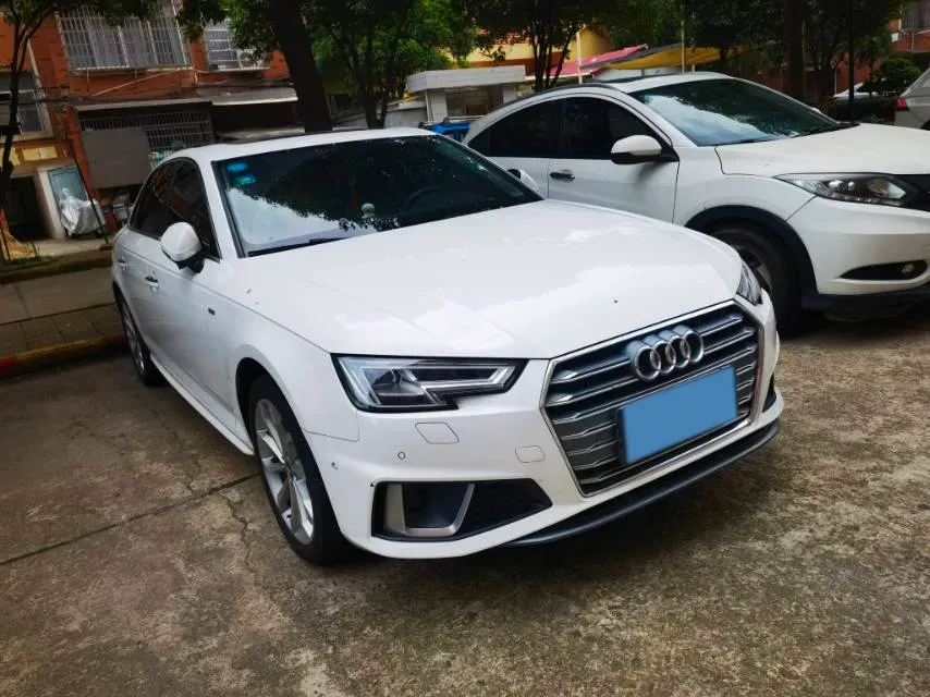 2019 Audi A4L 2.0T 190HP L4 7DCT,autocango,china used car exporter,china ev exporter,chinese used car exporter,chinese used ev exporter