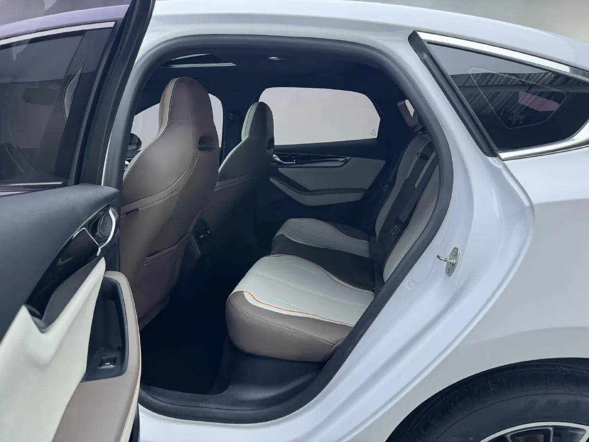 2023 BYD Qin Plus 1.5L 110HP L4 E-CVT PHEV 18.32KWH,autocango,china used car exporter,china ev exporter,chinese used car exporter,chinese used ev exporter