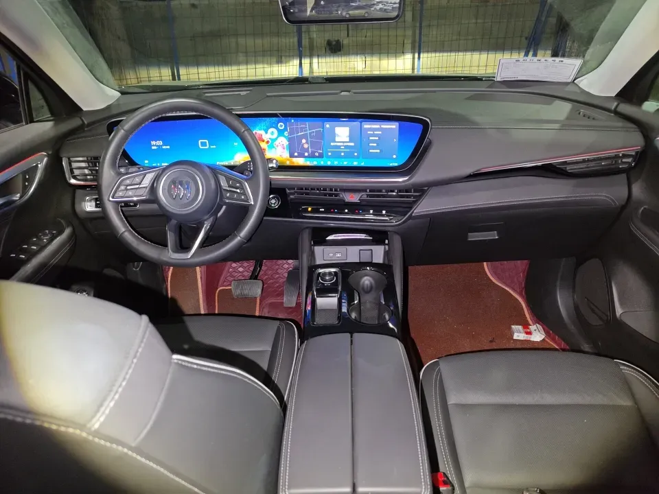 2025 Buick EnvisionPlus 2.0T 237HP L4 9AT,autocango,china used car exporter,china ev exporter,chinese used car exporter,chinese used ev exporter
