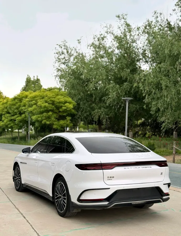 2022 Volkswagen Tiguan L 2.0T 186HP L4 7DCT,autocango,china used car exporter,china ev exporter,chinese used car exporter,chinese used ev exporter