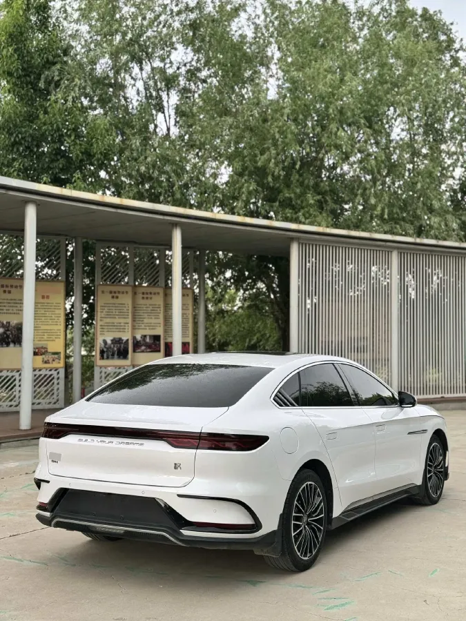 2022 Volkswagen Tiguan L 2.0T 186HP L4 7DCT,autocango,china used car exporter,china ev exporter,chinese used car exporter,chinese used ev exporter