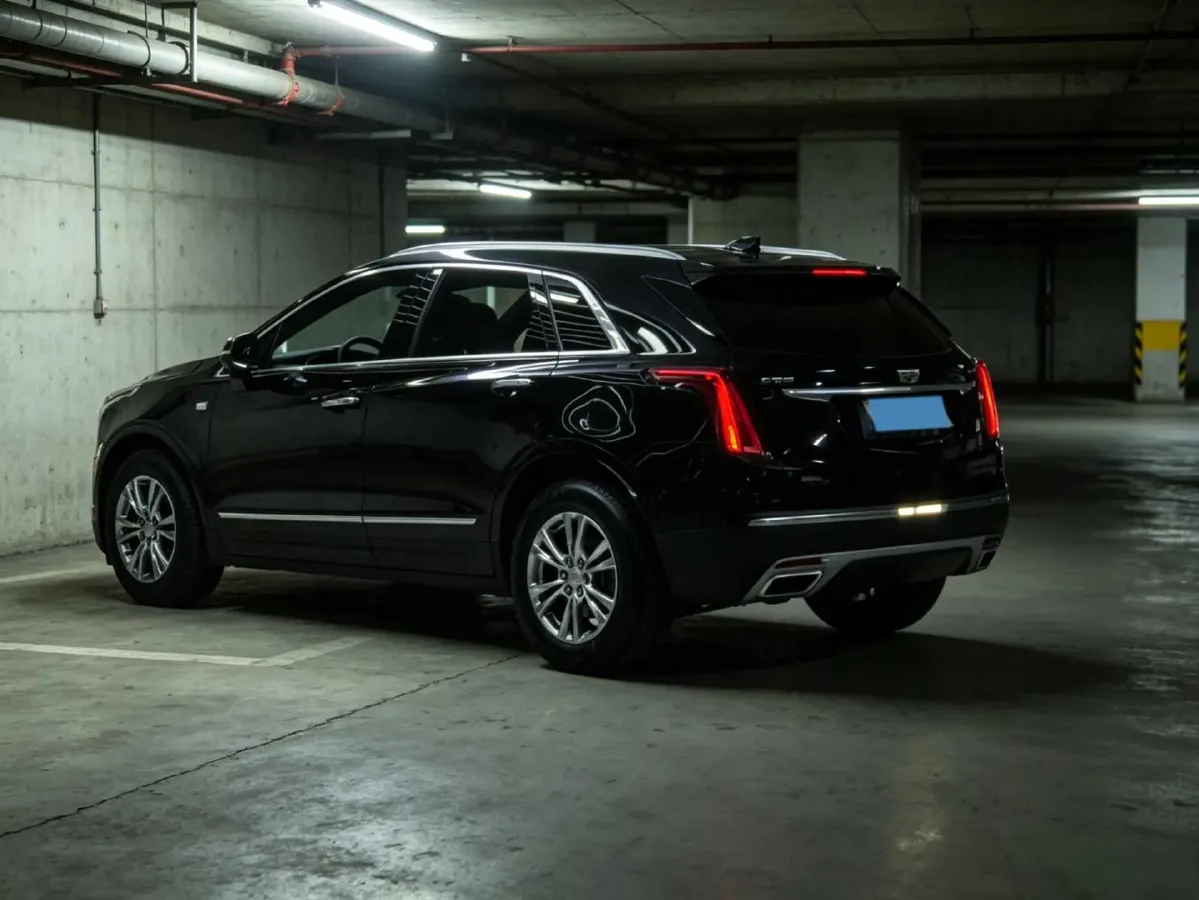 2022 Cadillac XT5 2.0T 237HP L4 9AT,autocango,china used car exporter,china ev exporter,chinese used car exporter,chinese used ev exporter