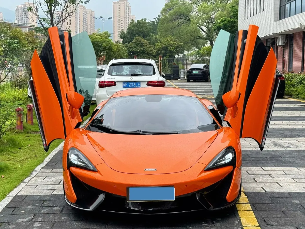 2015 McLaren 570 3.8T 570HP V8 7DCT,autocango,china used car exporter,china ev exporter,chinese used car exporter,chinese used ev exporter