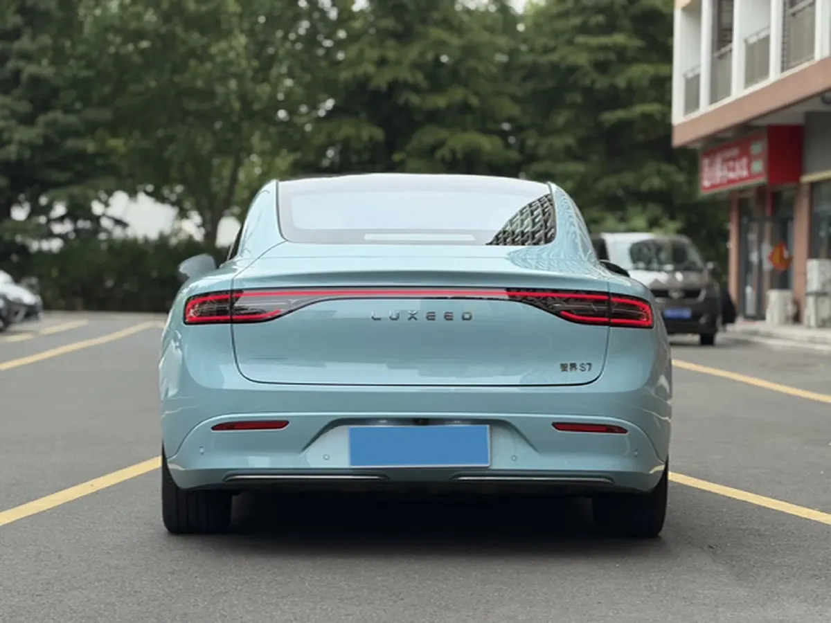 2025 Luxeed S7 BEV 82KWH,autocango,china used car exporter,china ev exporter,chinese used car exporter,chinese used ev exporter