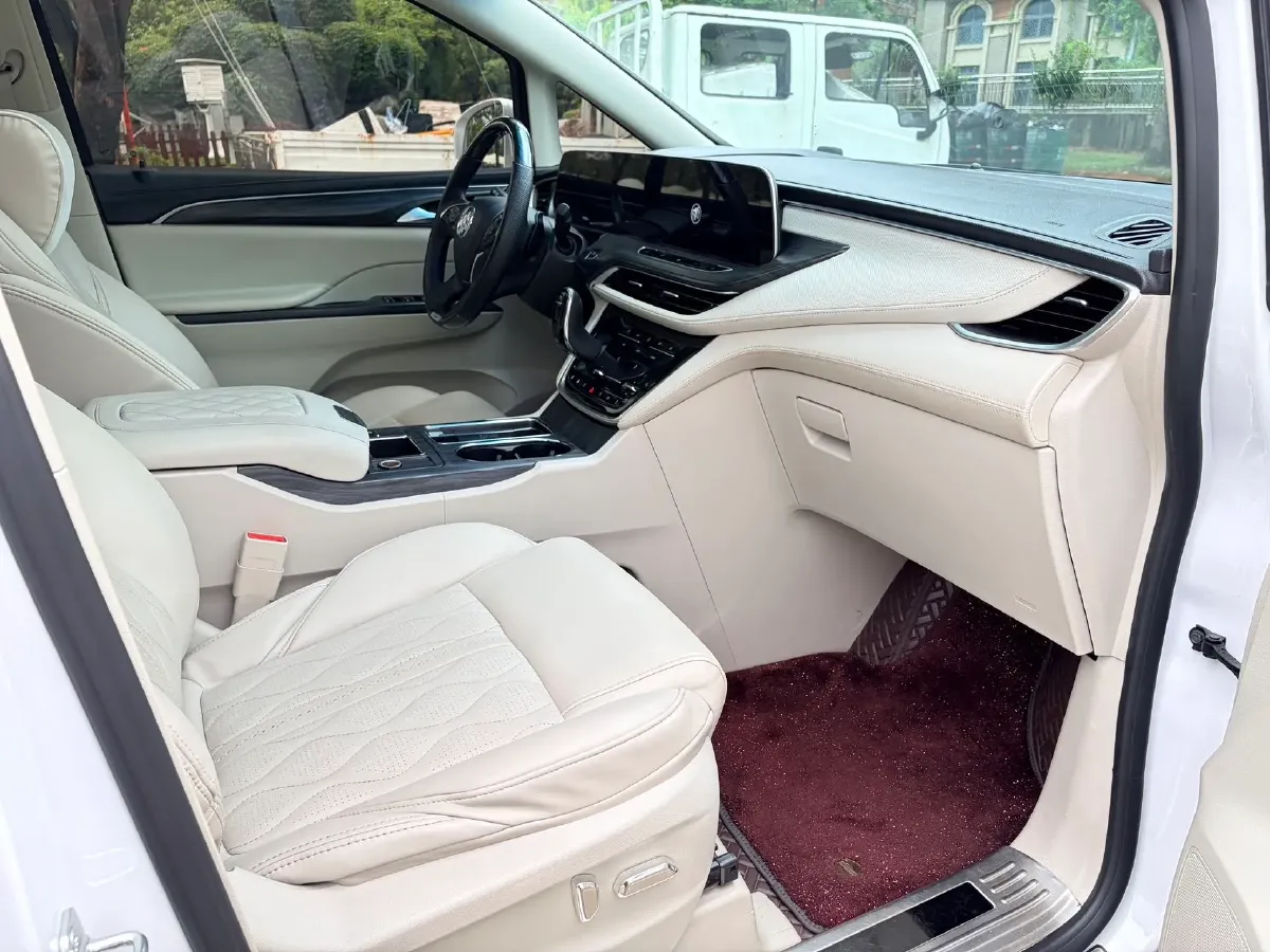 2022 Buick GL8 2.0T 237HP L4 9AT,autocango,china used car exporter,china ev exporter,chinese used car exporter,chinese used ev exporter