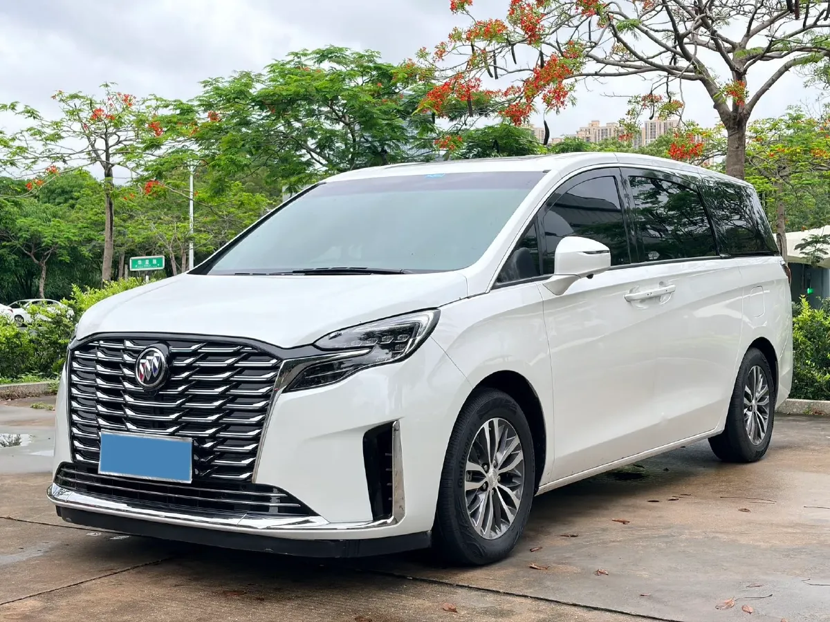 2022 Buick GL8 2.0T 237HP L4 9AT,autocango,china used car exporter,china ev exporter,chinese used car exporter,chinese used ev exporter