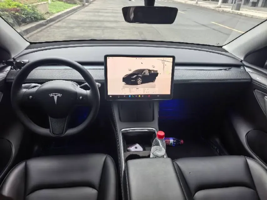 2022 Tesla Model Y BEV 60KWH,autocango,china used car exporter,china ev exporter,chinese used car exporter,chinese used ev exporter